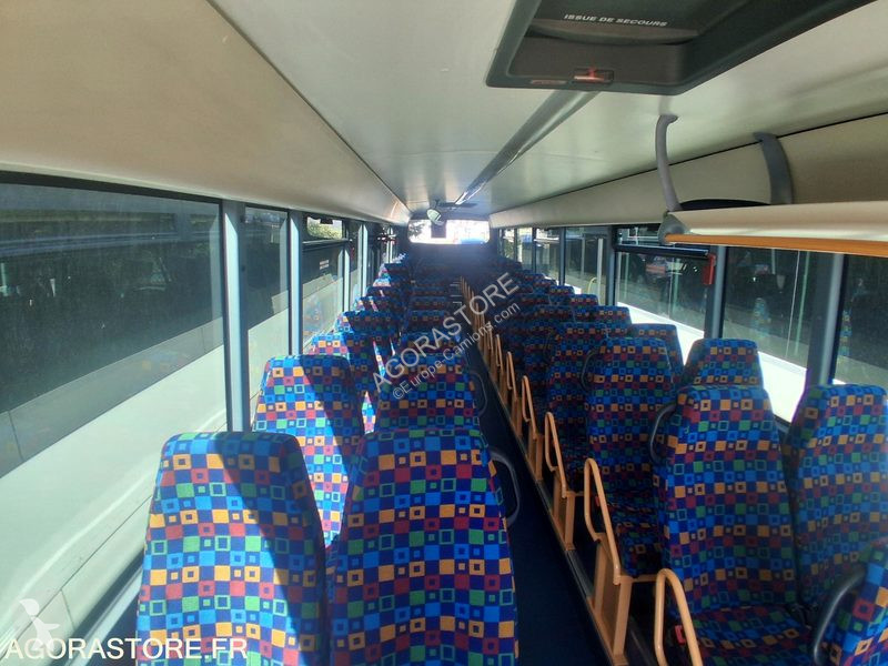 باص Irisbus RECREO
