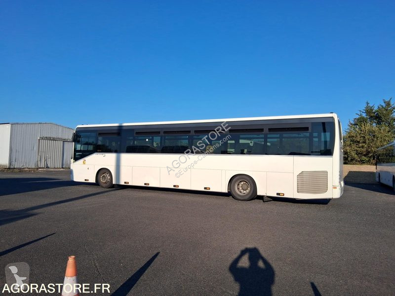 باص Irisbus RECREO