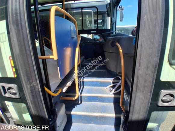 Autobuz