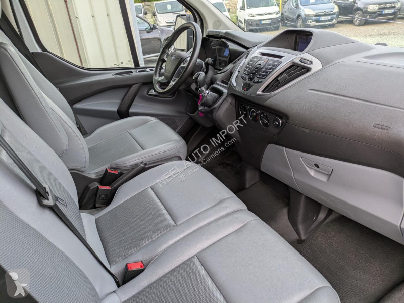 Міський автобус Ford REMORQUE CARGO VAN