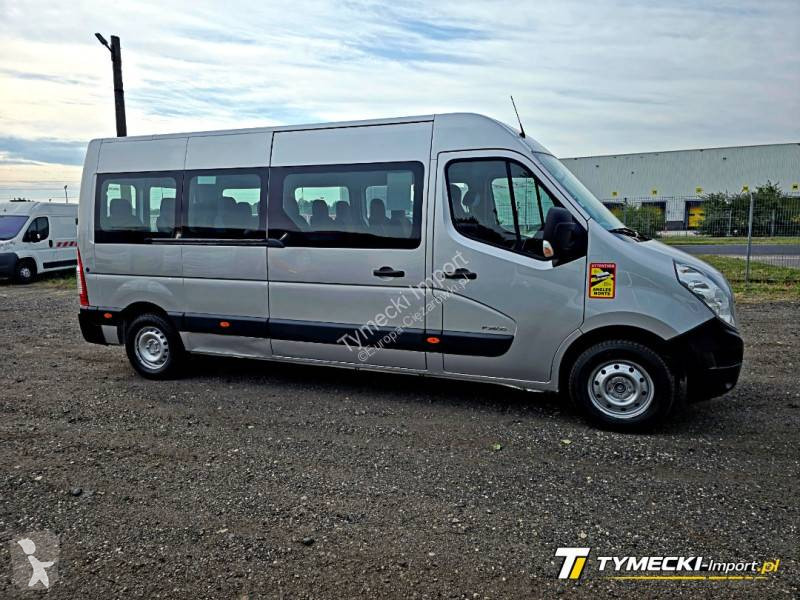 Комерційні автомобілі Renault