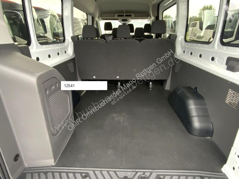 Лекотоварен автомобил Ford 350 L3