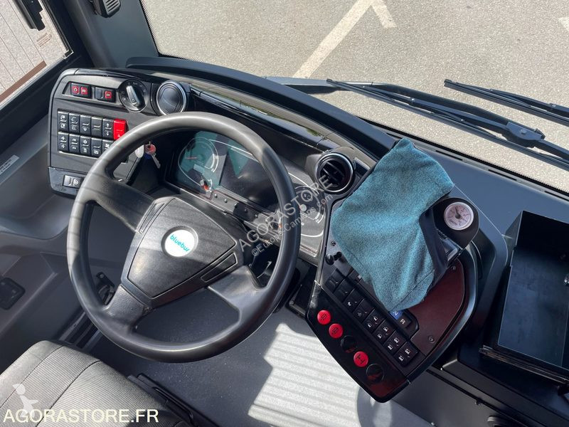 Autobussen  BLUEBUS12