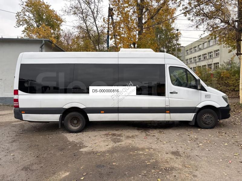 Ônibus transporte Mercedes