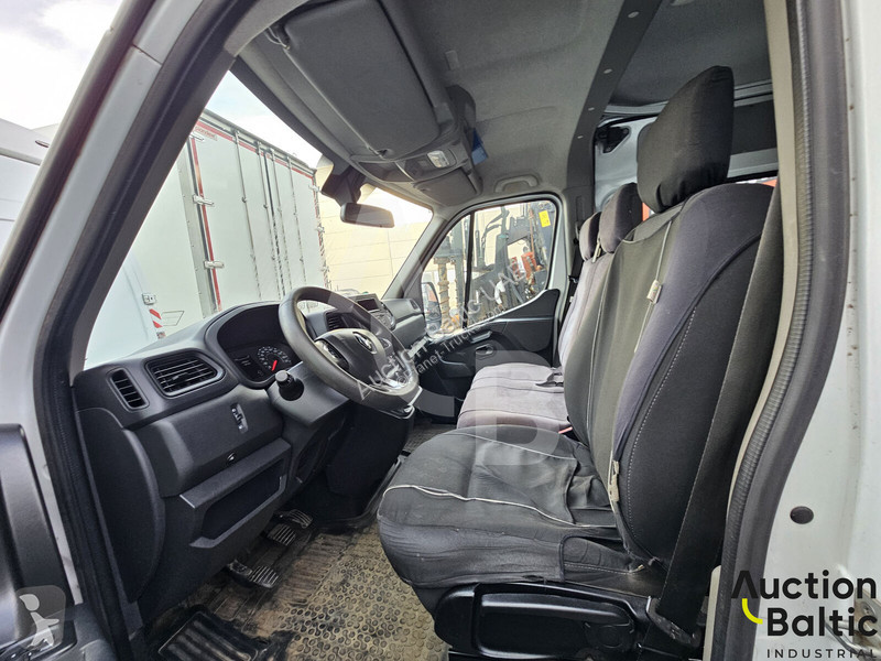 Buss Renault Multicab