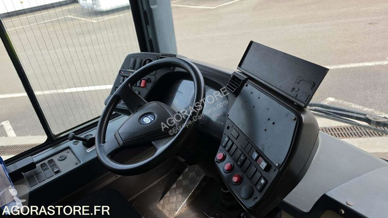 Autobussen Heuliez GX327