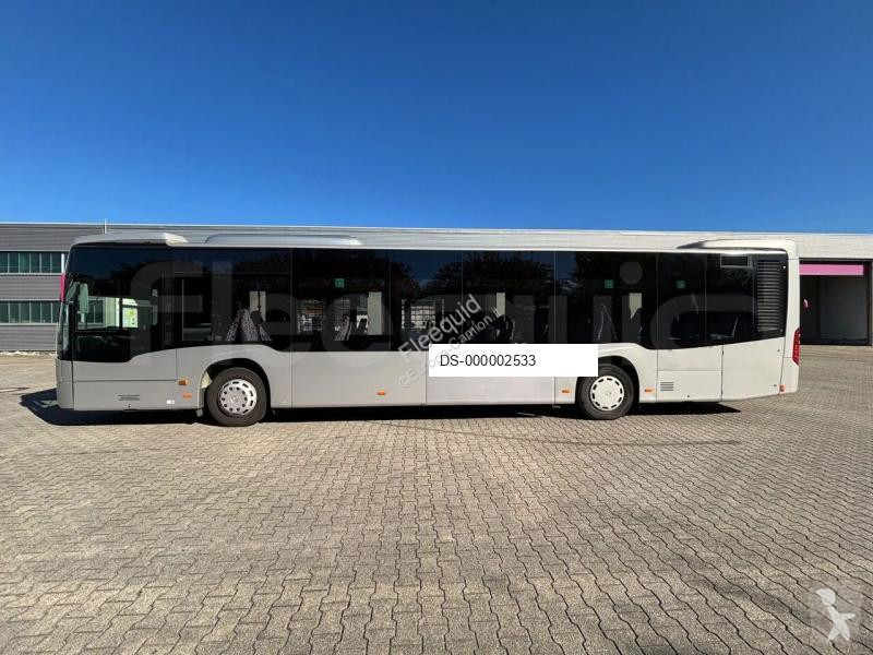 Autobús Mercedes