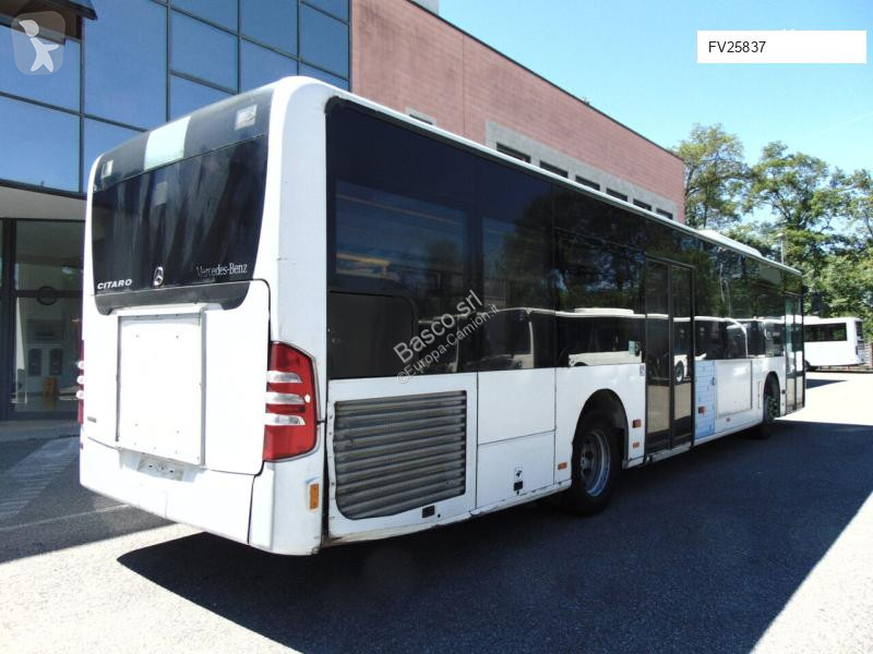 باص Mercedes LF