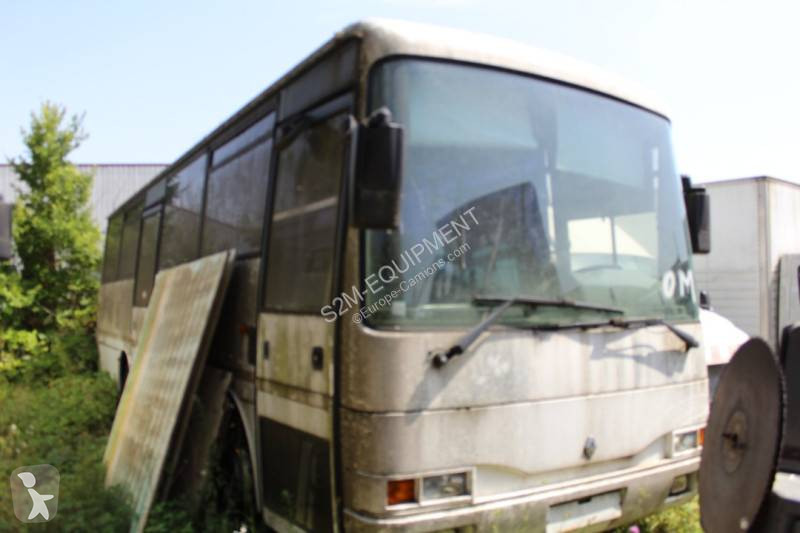 Autobuz Renault MEDIUM