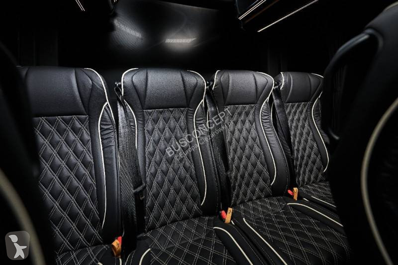 Autobus Mercedes 519 21 seats panorama - on stock