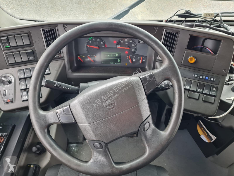 Autobuz Volvo 8900 B8R 6x2*4 EURO6 / 59 SEATS /...