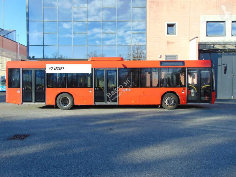 Buss Solaris URBINO 12