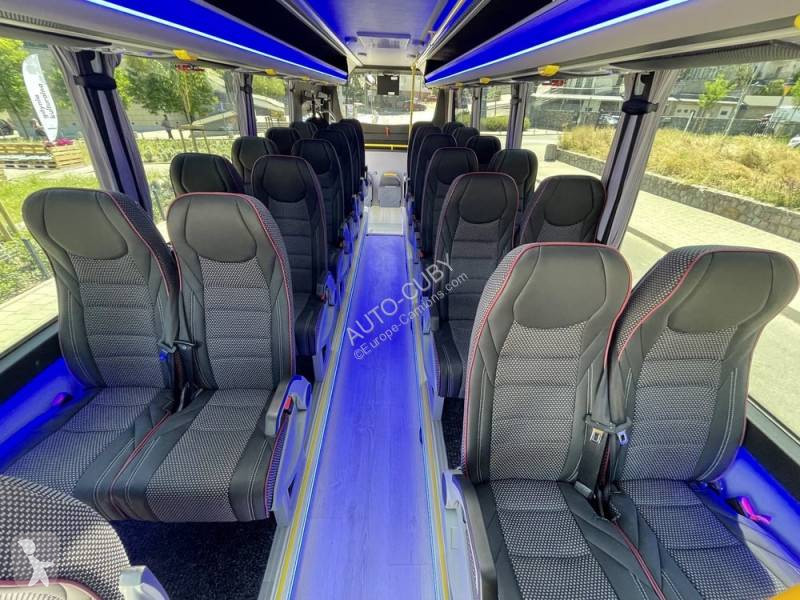 Autobuz Iveco Cuby 24+19+Rampe d'accès handicapé