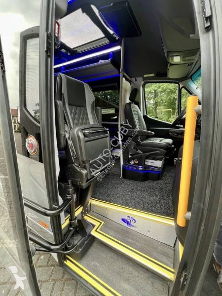 Autobus Mercedes Cuby HD 22+1+1+acenseur...