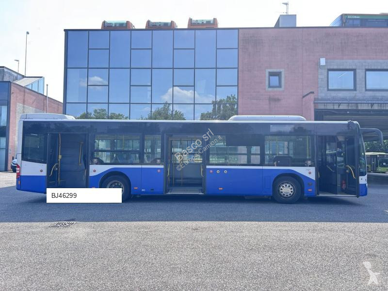 Bus Mercedes CONECTO