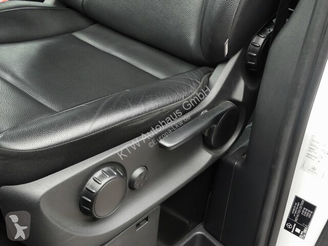 Véhicule utilitaire Mercedes 114...