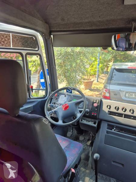 Autobuz Mercedes VARIO 815
