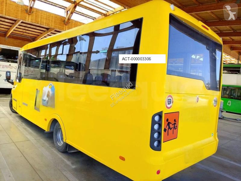 Veicolo commerciale Iveco Indcar