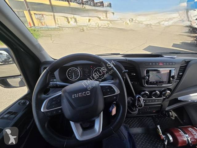 Camioneta Iveco A65C18