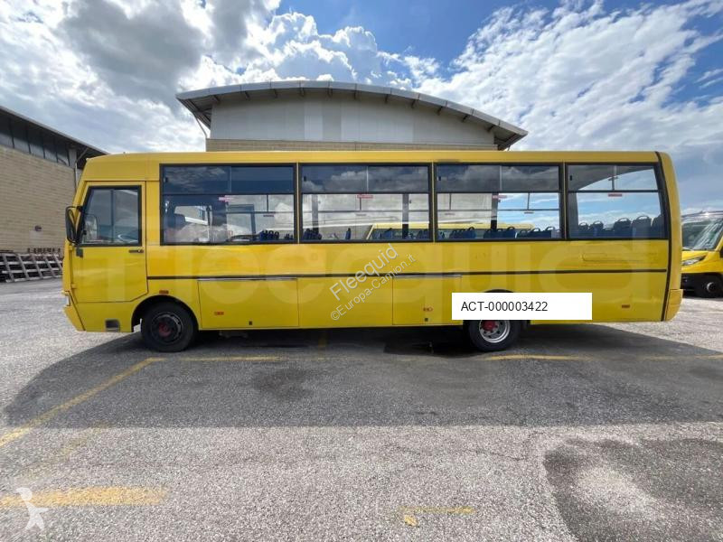 Autobussen Iveco Cacciamali