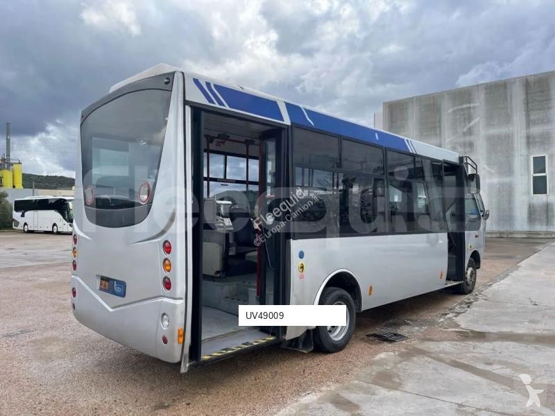 باص Iveco Cacciamali