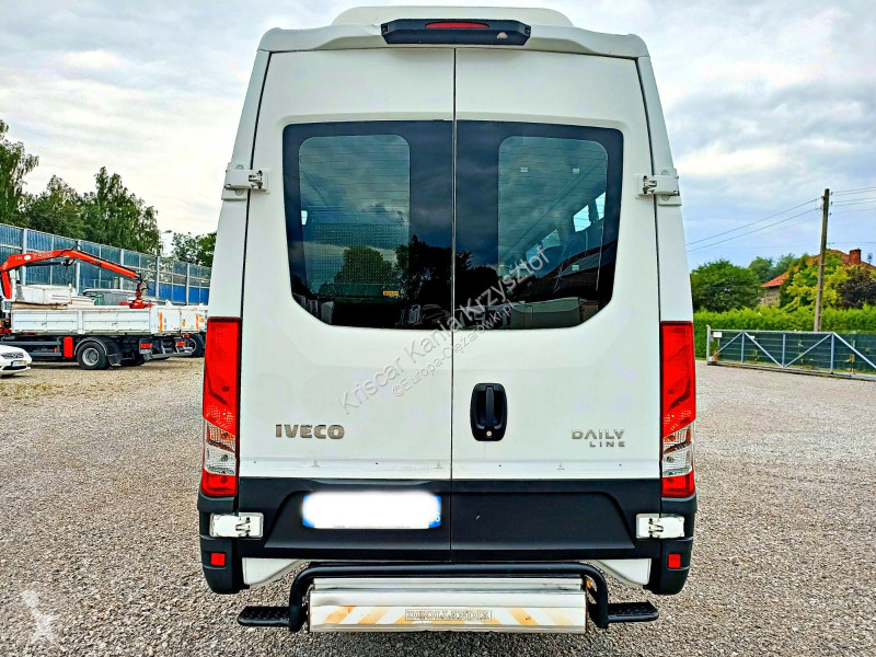 باص Iveco Line 60C17 24 Seats LIFT LIFT