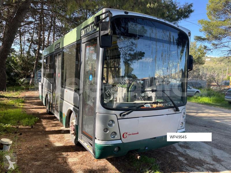 باص Iveco Cacciamali