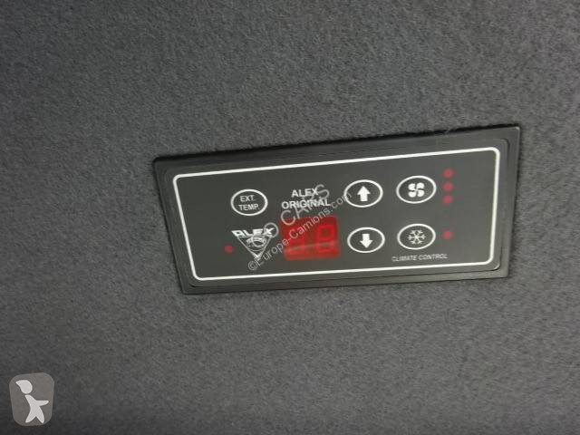 باص Mercedes 18+1+1 vip