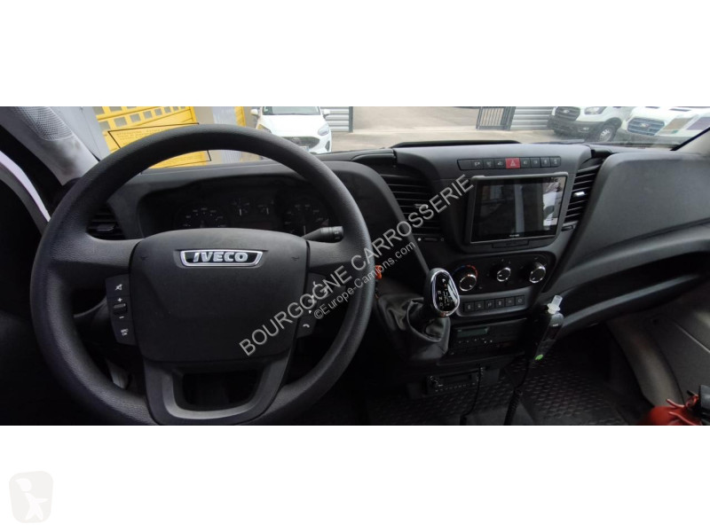 باص Iveco DAILY 50C80E