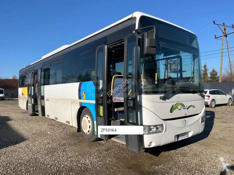 باص Iveco Recreo