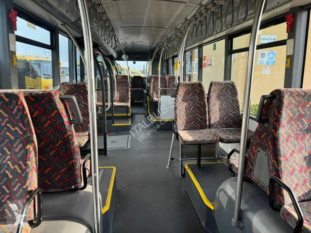Pullman Van Hool A330