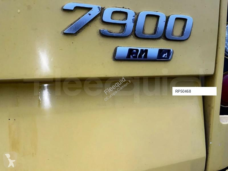 باص Volvo 7900