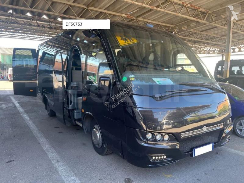 باص Indcar Mago 2