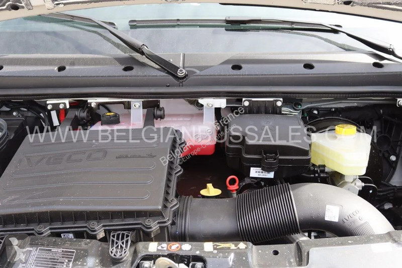 Véhicule utilitaire Iveco Line New / 10 X UNITS...