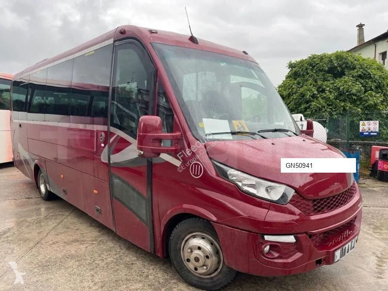 باص Iveco Auto Cuby