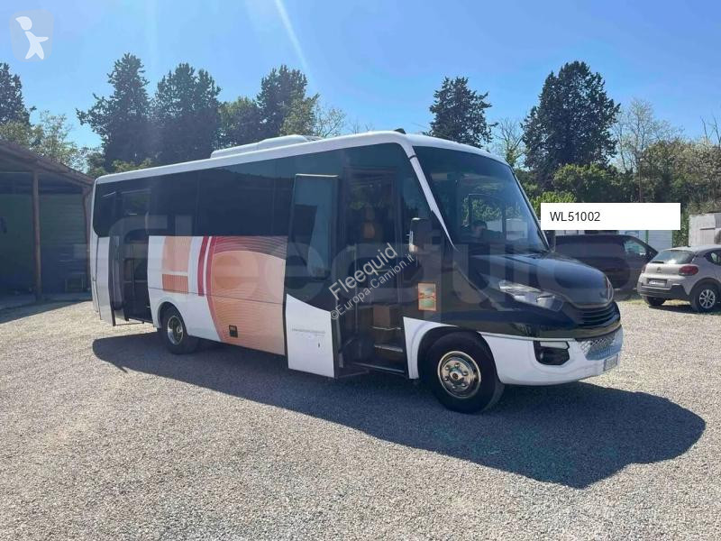 باص Iveco Indcar Mobi