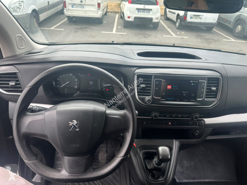 Véhicule utilitaire Peugeot TRAVELLER 14000 HT...