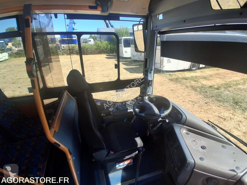 باص Irisbus RECREO