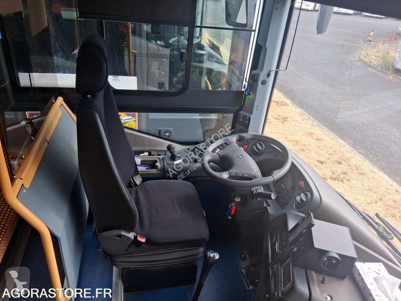 باص Irisbus RECREO