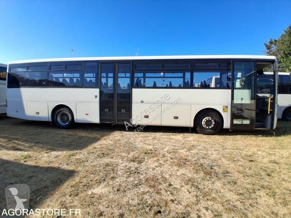 Autobuz
