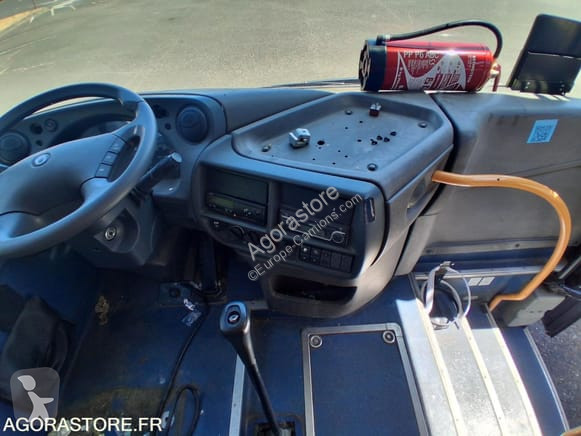 Autobuz