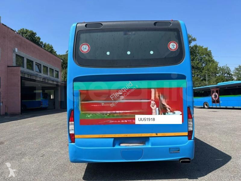 باص Iveco