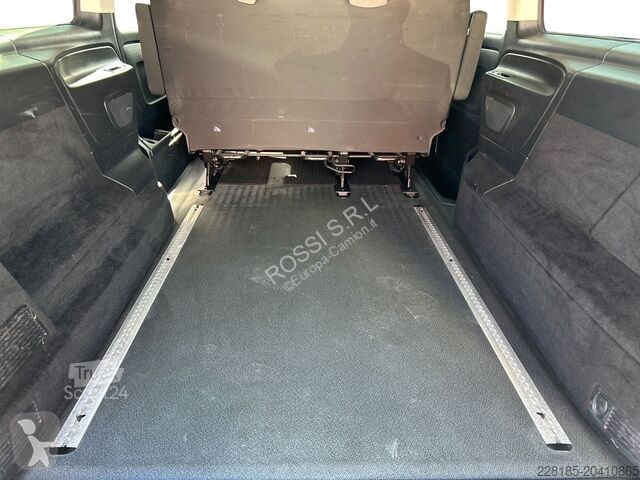 Véhicule utilitaire Mercedes III - vito 119 cdi...