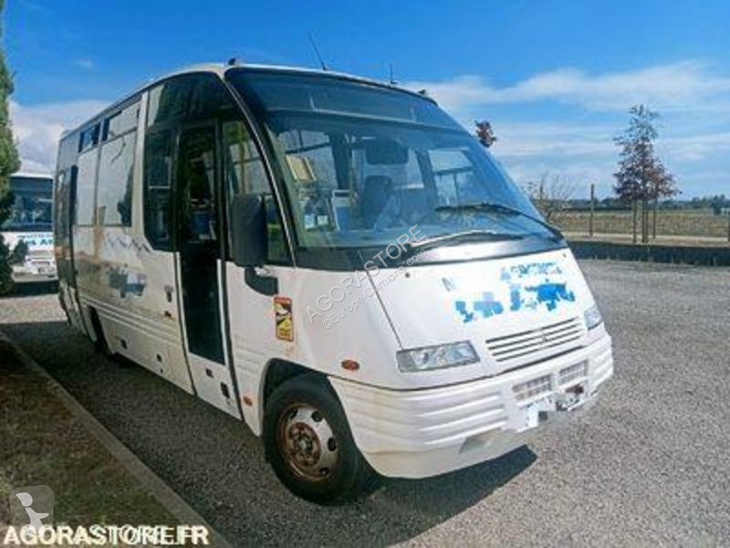 Autobus  2x  mercedes vario