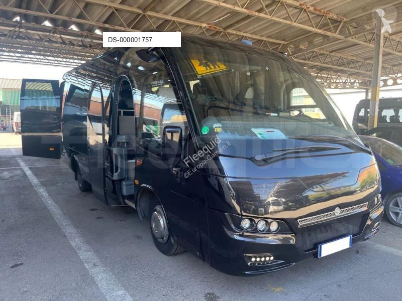 Ônibus transporte Indcar Mago 2