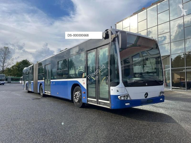 Autóbusz Mercedes Conecto
