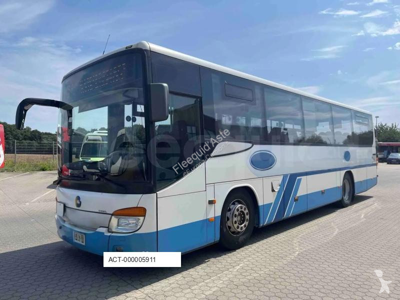 Autóbusz Setra S412