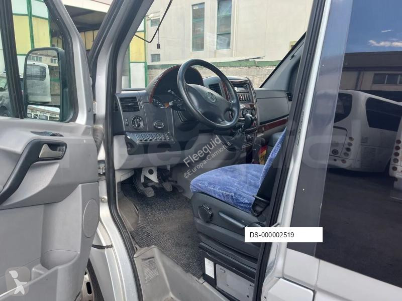 Autobús Mercedes