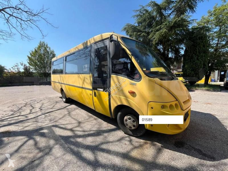 Iveco Cacciamali bus