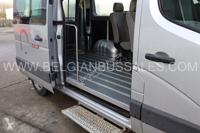 Autobus Renault / 5.6m / Lift / Manual / Handicap